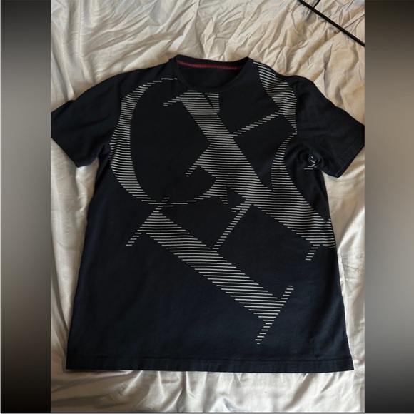 NWT’s Carolina Herrera T Shirt Regular Fit Men’s Size XL